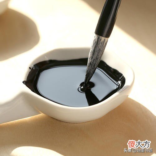 毛笔的分类与选择 毛笔的种类及选择