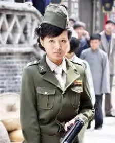 古语有云前人种树，后人乘凉,这句话本身指的是前者对后人的益处，但在感情上