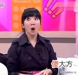 台湾娱乐圈是真的玩的开，2009年的金曲奖周杰伦获奖却因为行程冲突没有到场
