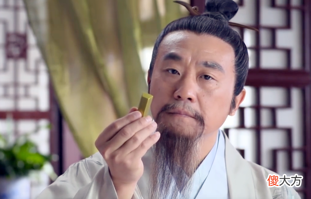 【爱历史】朱元璋特意请大臣吃饭，上的都是素菜，刘伯温一看：皇帝要杀人了
