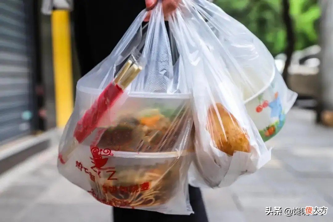 湖北人为啥爱用一次性碗筷来吃饭 湖北为什么喜欢用一次性碗筷