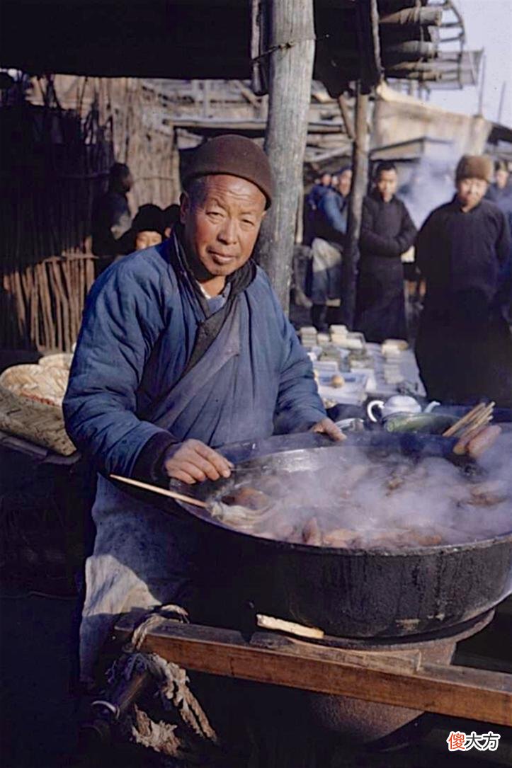 【爱历史】外国人拍摄的1947年北平罕见老照片：想不到70年前的北京是这样子
