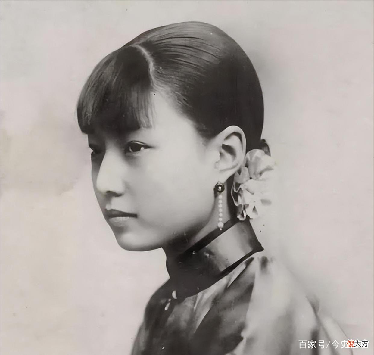 【历史故事】梅兰芳前任，委身杜月笙14年得到2万遗产，第一反应：这怎么够？