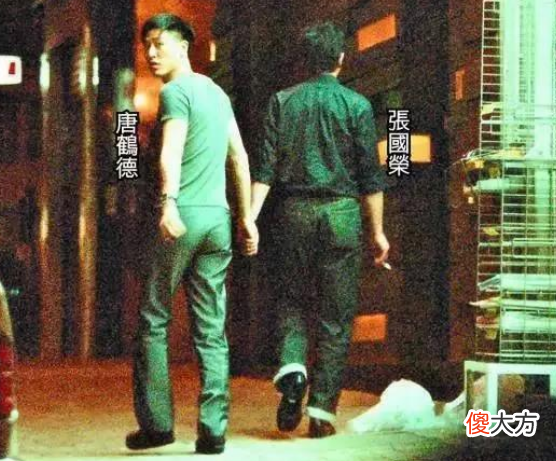 在第三十四届金马奖张国荣遭受了人生中最大的侮辱,平时和蔼可亲的哥哥是真的生气了