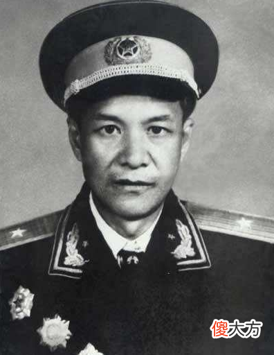 在开国将军轶事中记载了这么一段乌龙故事，说是日军进村搜查