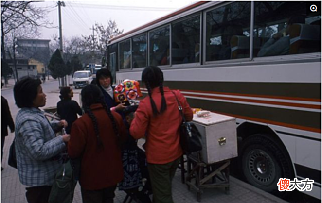 【历史故事】1983年西安罕见真实老照片：没想到80年代的西安是这样子