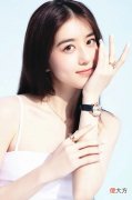 【就爱时尚】新加坡的国宝级美人，明眸善睐红唇丹齿，钟爱薄纱仙女风
