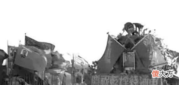 【爱历史】老照片：烟台1956年的10张照片，这一年蓝烟铁路通车