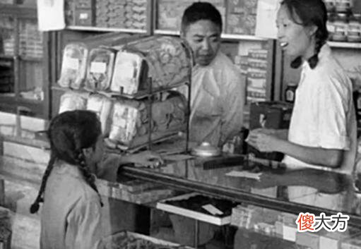 【爱历史】历史老照片：六七十年代的供销社，老一辈人亲切的回忆
