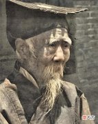 【爱历史】罕见彩照：真实的民国道士真容，乱世中有潜心修行，也有挺身救世