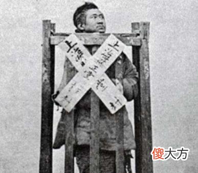 【爱历史】晚清老照片:这才是真实的大清社会,和清宫剧中差别很大