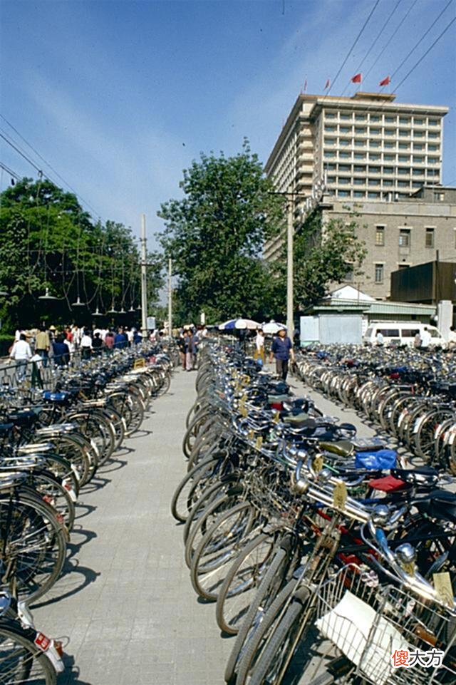 【爱历史】1988年北京老照片：图4很熟悉、图7让人怀念、图8有钱人才能消费