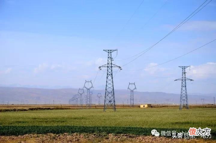 两根线是单相，三根线是三相，四根五根是什么