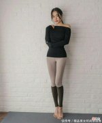 【就爱时尚】女生为什么偏爱紧身衣呢？