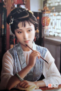 在红楼梦中，林黛玉真的是那种尖酸小性、不受姐妹待见的人吗？恰恰相反