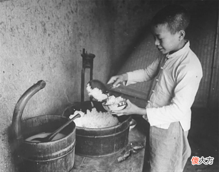 【历史故事】老照片:一百年前农村真实生活,若有穿越,你能呆得了几天