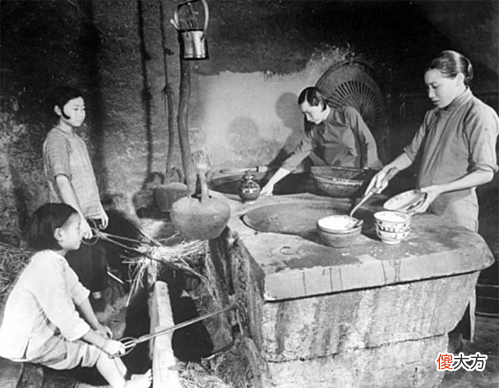 【历史故事】老照片:一百年前农村真实生活,若有穿越,你能呆得了几天