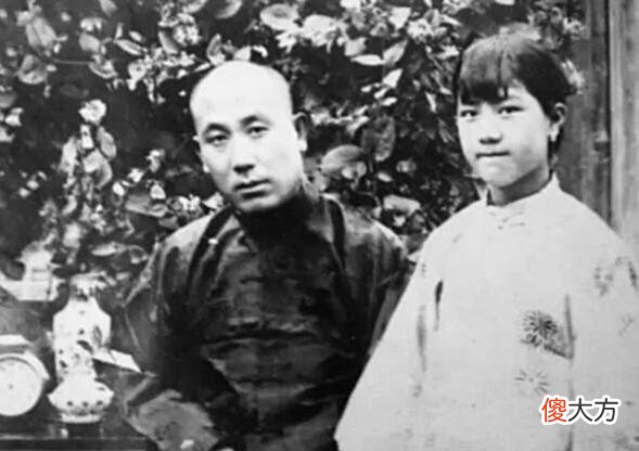 【历史故事】老照片：图一清末民初一少爷和他的幼妾，图四“金嗓子”周璇