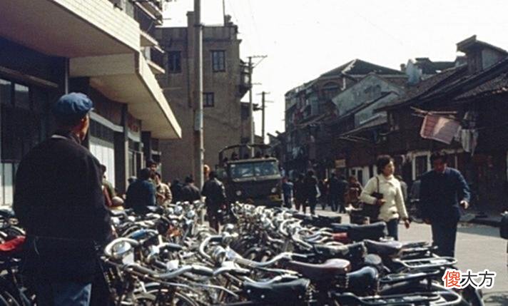 【爱历史】80年代的北上广老照片：经典！那时候过去漂泊会比现在好吗？