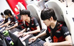 【游戏世界】韩网热议TES击败LNG：LNG去不了世界赛了，想看Knight和Chovy交手