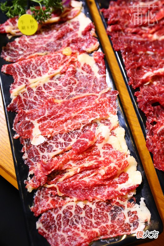 会动的潮汕牛肉火锅 高兴潮汕牛肉火锅