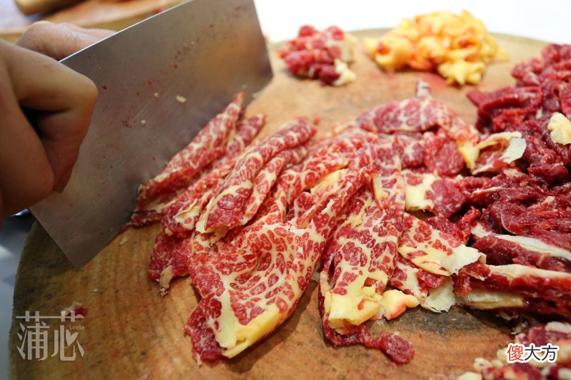 会动的潮汕牛肉火锅 高兴潮汕牛肉火锅