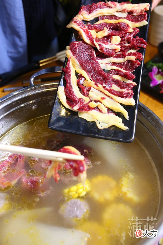 会动的潮汕牛肉火锅 高兴潮汕牛肉火锅