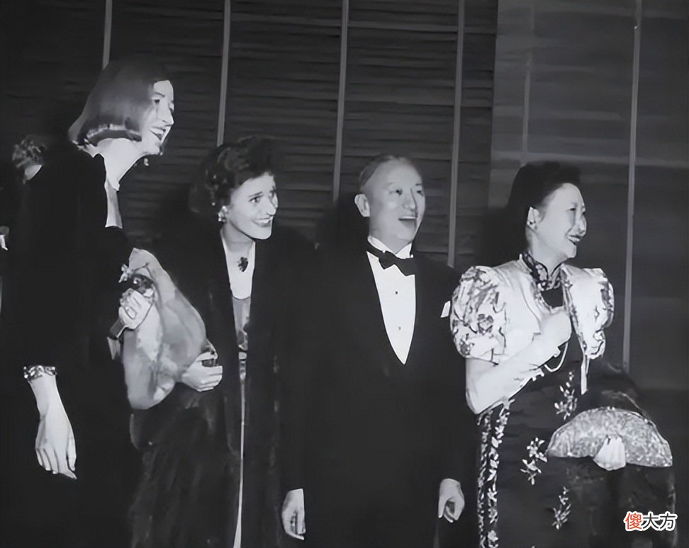 【历史故事】顾维钧爱过黄蕙兰吗？39年婚姻的算计，却被新婚夜2个细节道破了