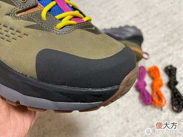 【时尚一点】Sneaker 篇一百七十三：Saucony环保鞋与Bodega联名Hoka kaha low 分享