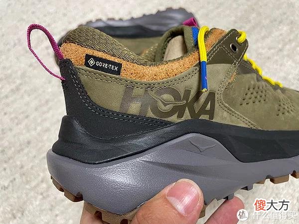 【时尚一点】Sneaker 篇一百七十三：Saucony环保鞋与Bodega联名Hoka kaha low 分享