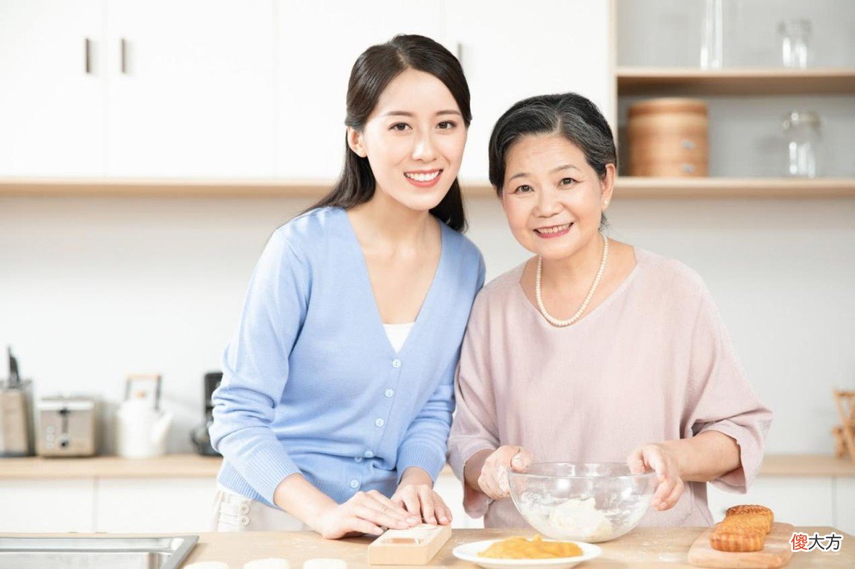 婆婆不帮忙带娃就不给养老？别说胡话，带不带娃你都要给她养老