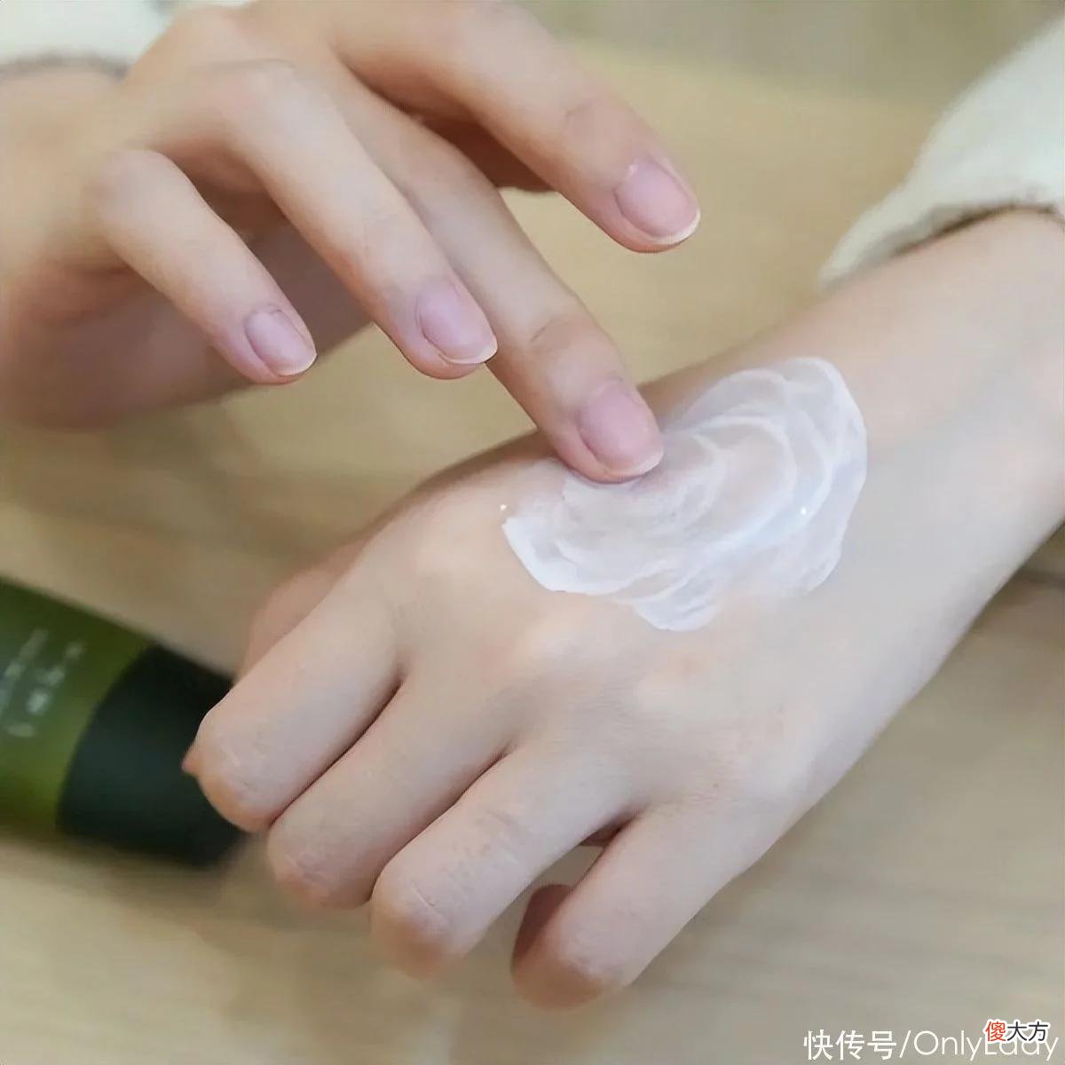 【就爱时尚】沉浸式探店 | 真正懂你的肌肤护理到底长啥样？