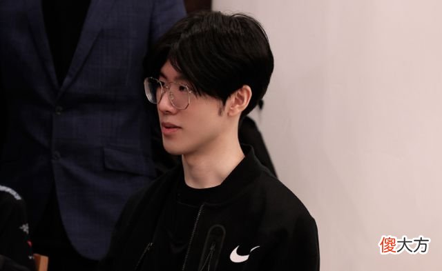 【游戏迷】lpl夏季赛第三周theshy继续启用dream首发中单