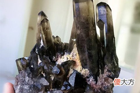 戴什么水晶能招财旺运