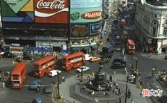 【历史故事】老照片：1970年代的英国伦敦，繁荣发达程度令人惊叹