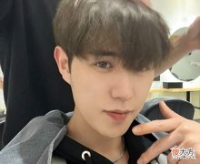 【游戏迷】童锦程迎来“双胞胎之战”,官方海报已出,第一深情VS打野王