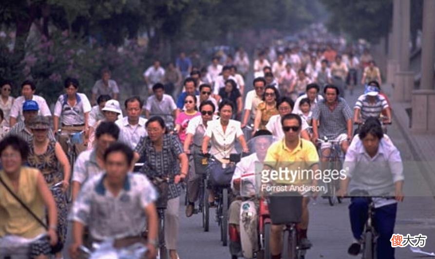 【历史故事】外国人拍摄的几十年前北京：图3让人心酸，图8现在依旧买不起