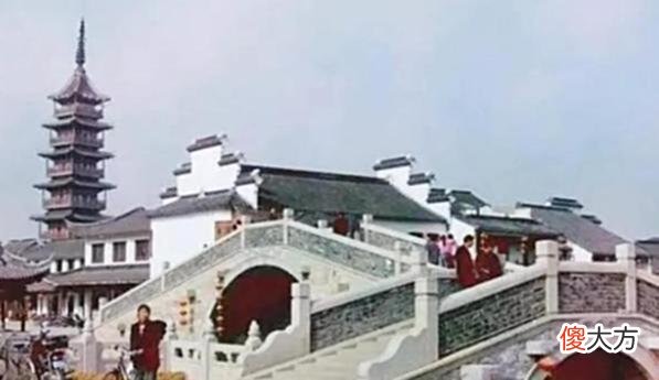 【历史故事】老照片:苏州1996年的照片,人民路、盘门、秦峰塔你还记得吗?