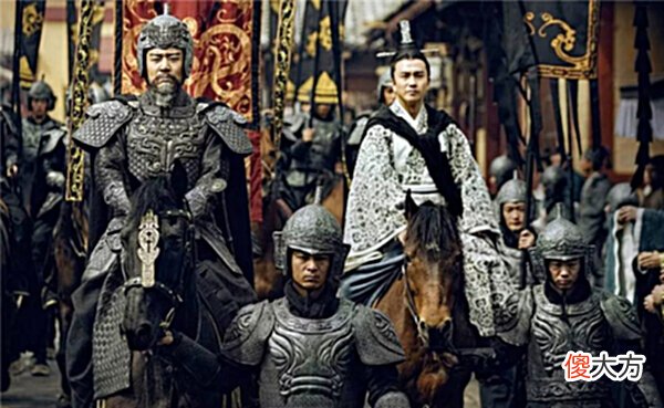 【爱历史】曹操杀了杨修后，问其父杨彪怎么瘦了，杨彪回怼一句话却成为名句