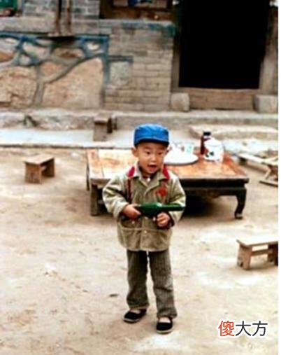 【历史故事】老照片：直击1980年的北京，那时候买套房现在会怎么样？