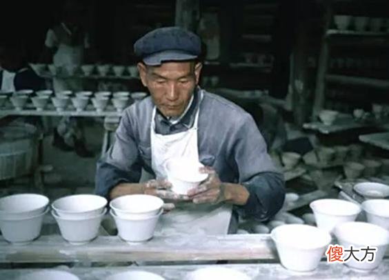 【历史故事】摄影师镜头下1982年的中国生活，渐行渐远的记忆