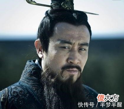 【历史故事】皇上要吃公鸡蛋，大臣吓得躲在家中，小孩替父上朝解决后被封宰相！