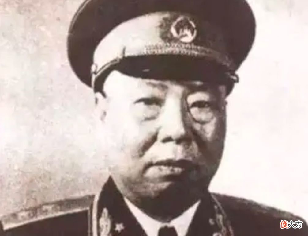 【历史故事】本是降级任用，连长被调往师部当排长，一看部下把他乐坏了