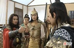 【历史故事】西征中正面顶撞领导，太子贵由失去了储位，为何最后还能登上大位？