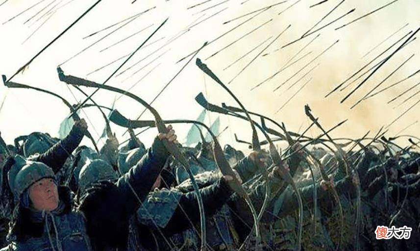 【爱历史】冷兵器时代：当弓箭面对盾牌时，究竟能不能射穿盾牌呢？