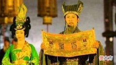【爱历史】越南古墓竟发现一道全是汉字的圣旨，这究竟是怎么回事