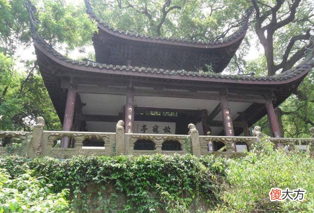 【爱历史】隐逸一生：不娶不仕，梅为妻鹤为子的人是谁你知道吗