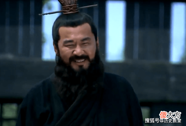 【爱历史】曹操为什么要杀掉杨修？其父杨彪也差点被杀