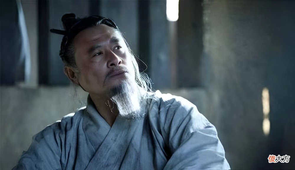 【爱历史】荀彧死前才知道，他是真正忠于汉室的人，曹操却不是