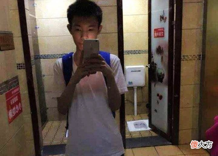 【游戏世界】最容易被低估的绝活哥，张嘉文节目效果太强，背后却是天花板男枪